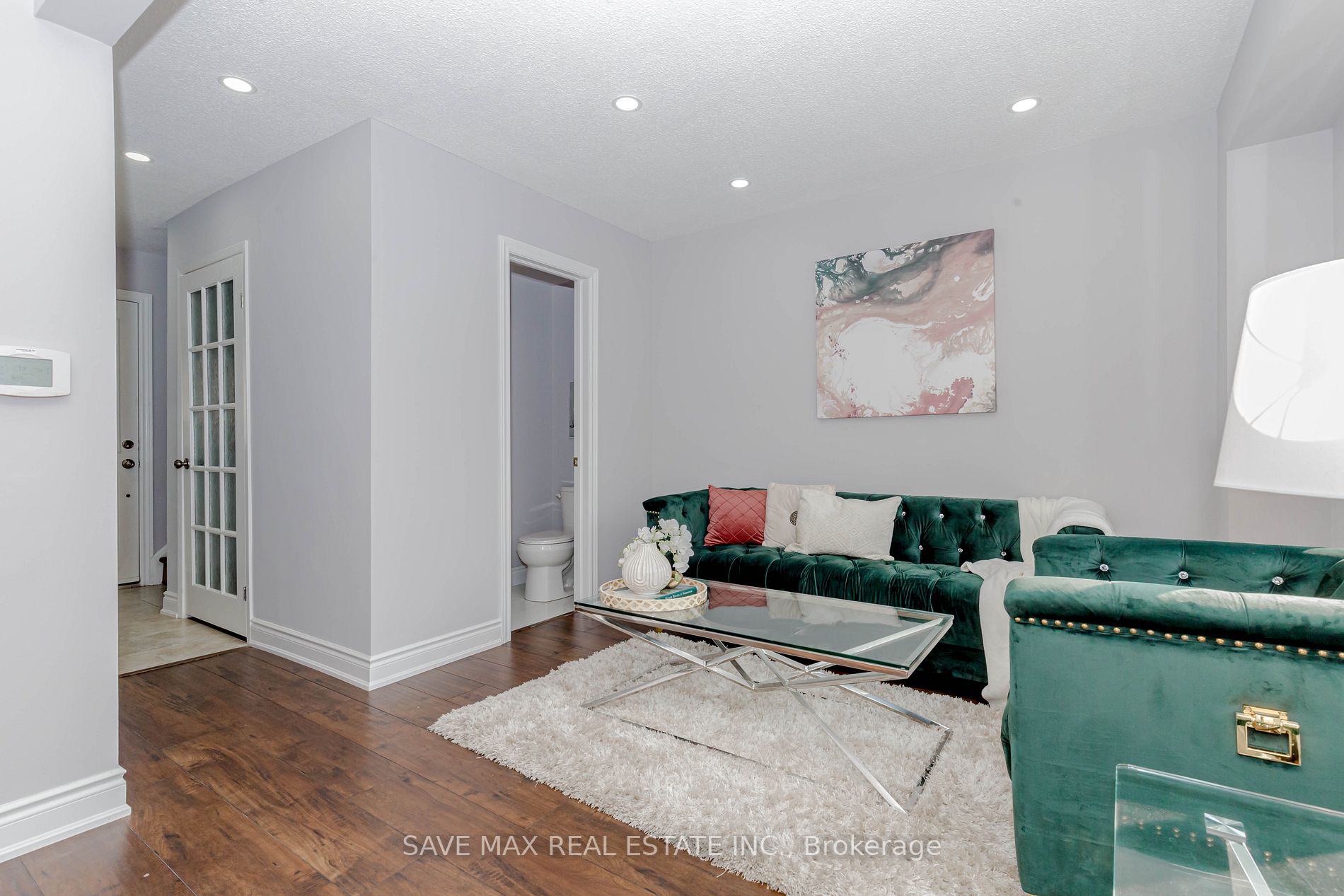 7132 Salme Dr