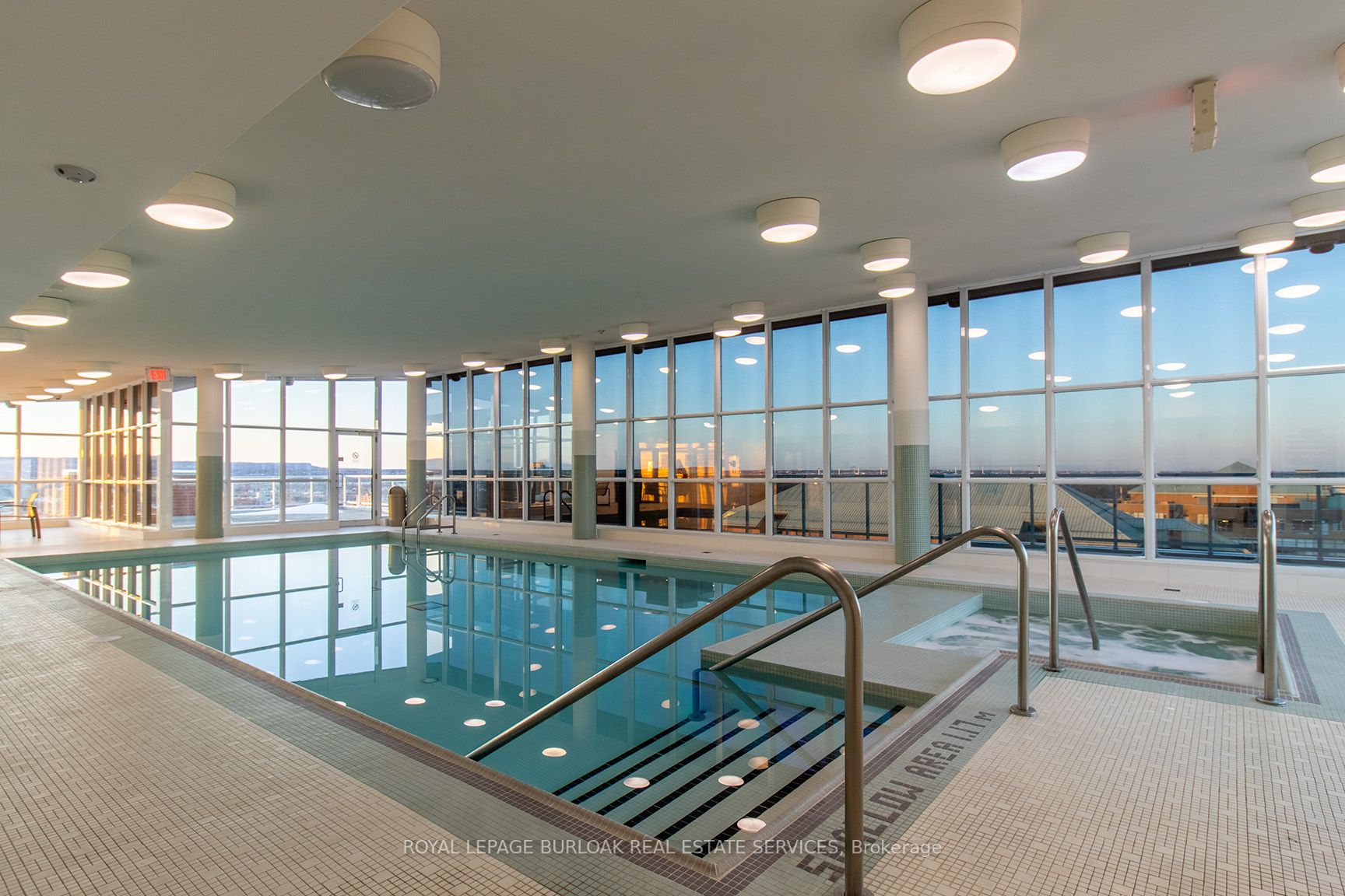 551 Maple Ave, #315