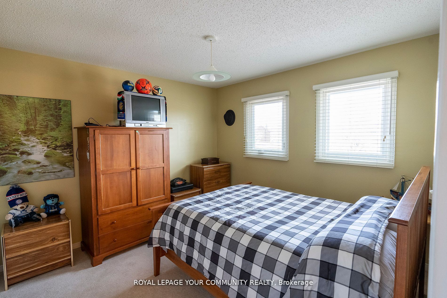 98 Corkett Dr