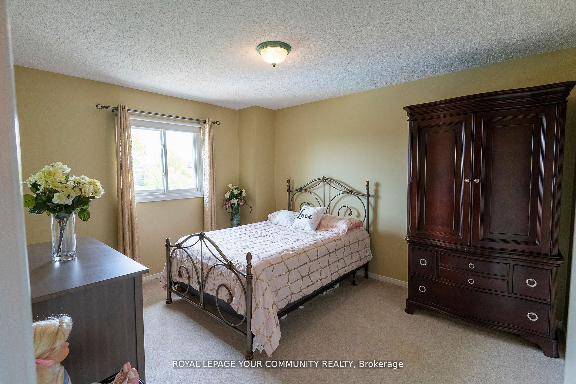 98 Corkett Dr