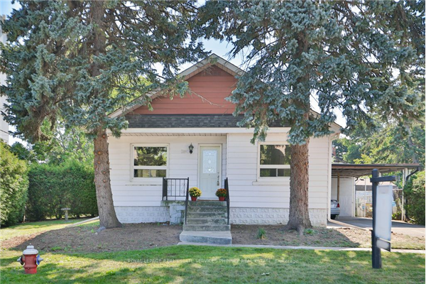 1054 Fergus Ave, Mississauga