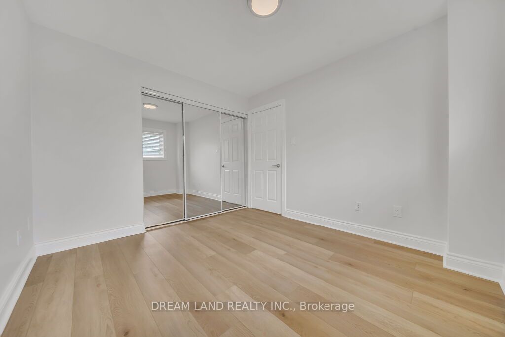 272 Barber Dr