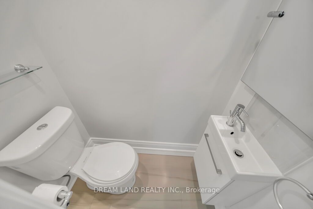 272 Barber Dr