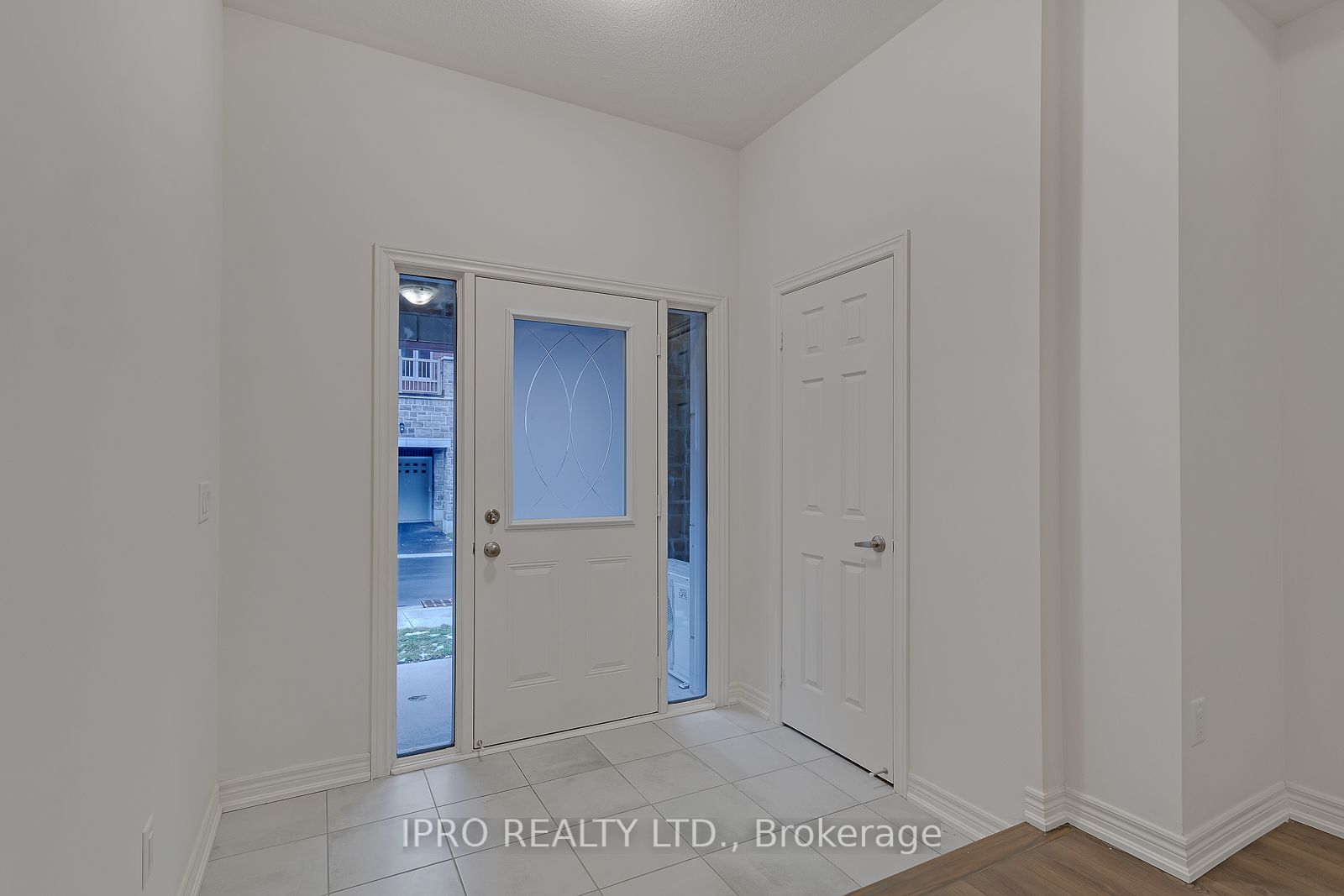 481 Manhattan Common