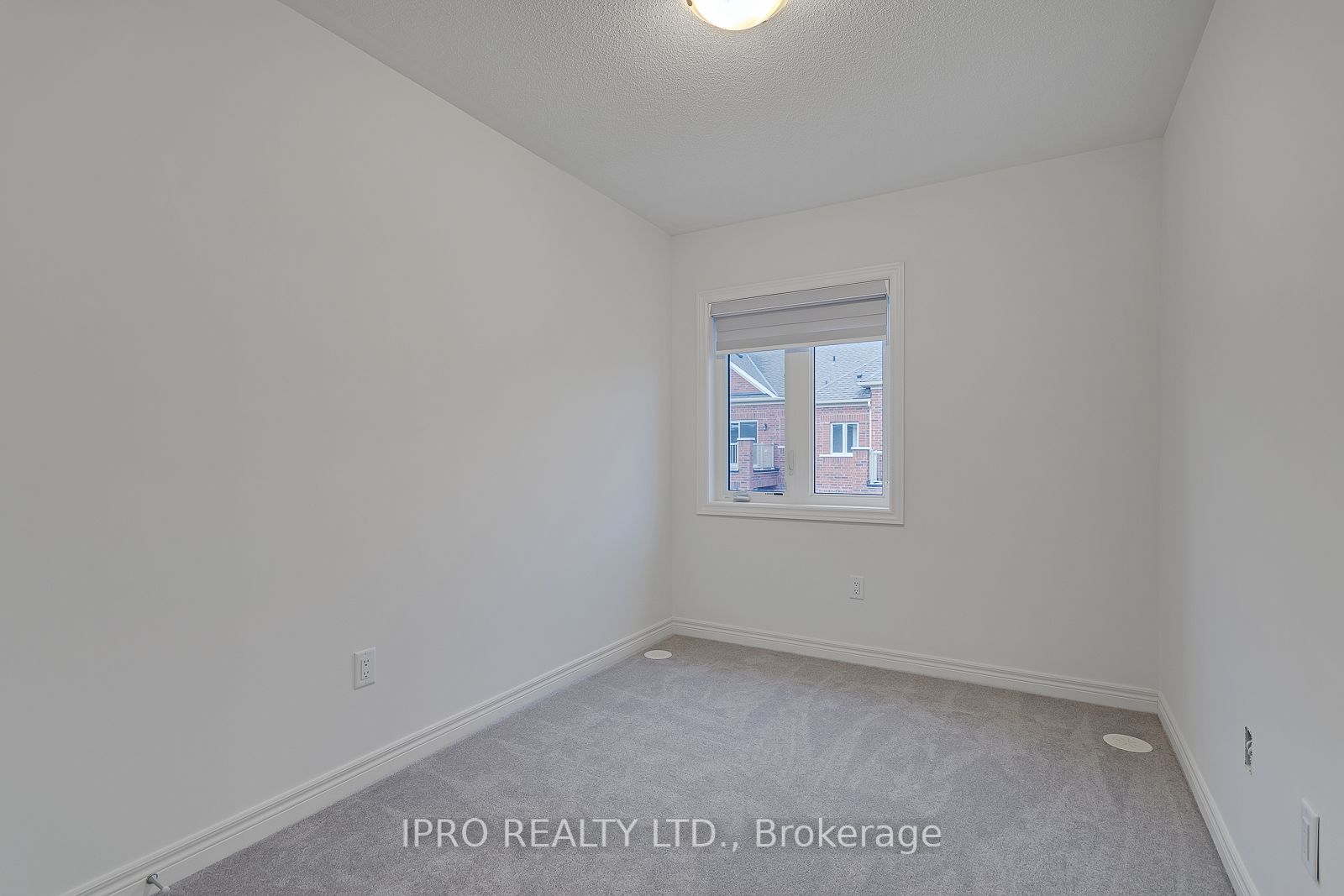 481 Manhattan Common