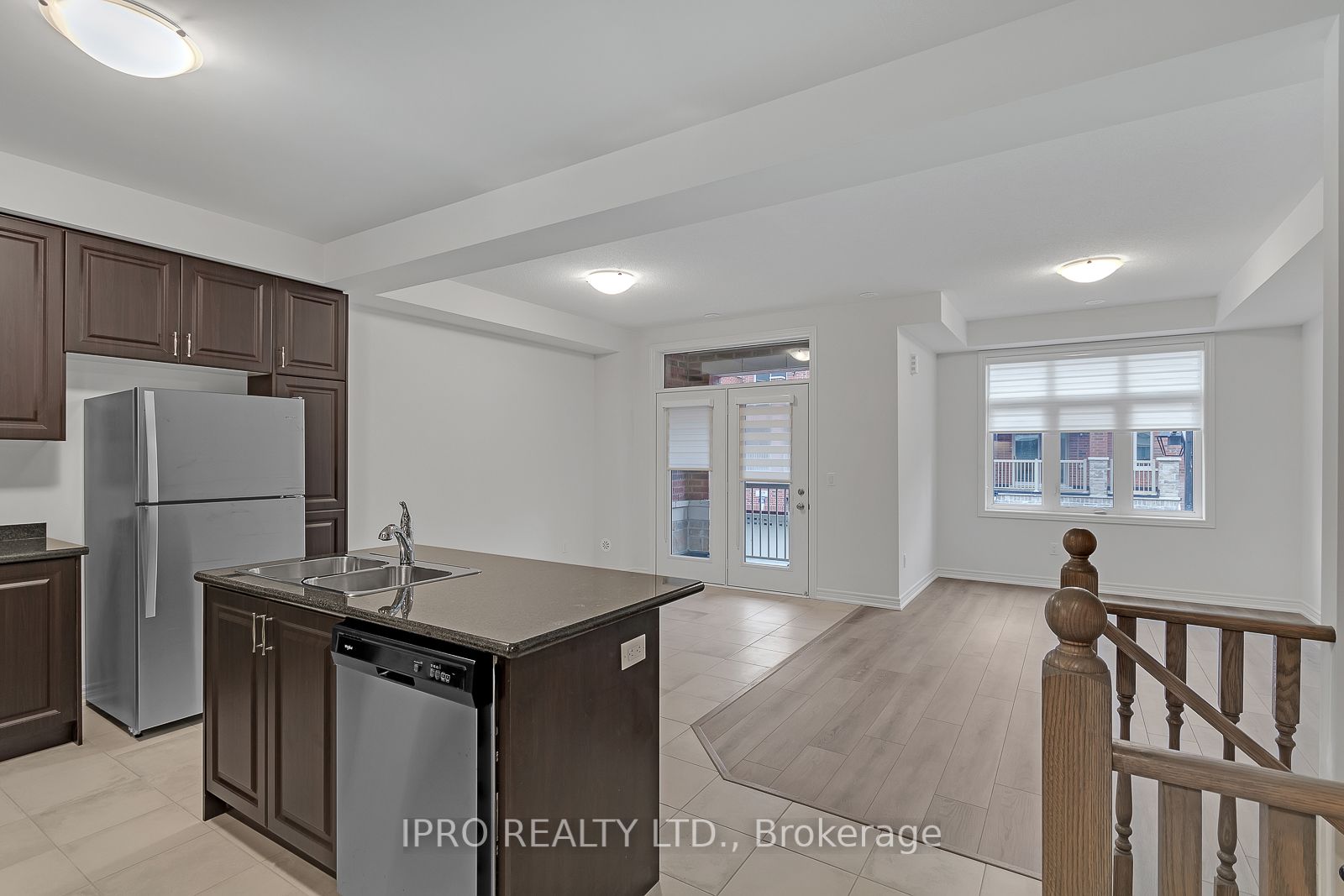 481 Manhattan Common