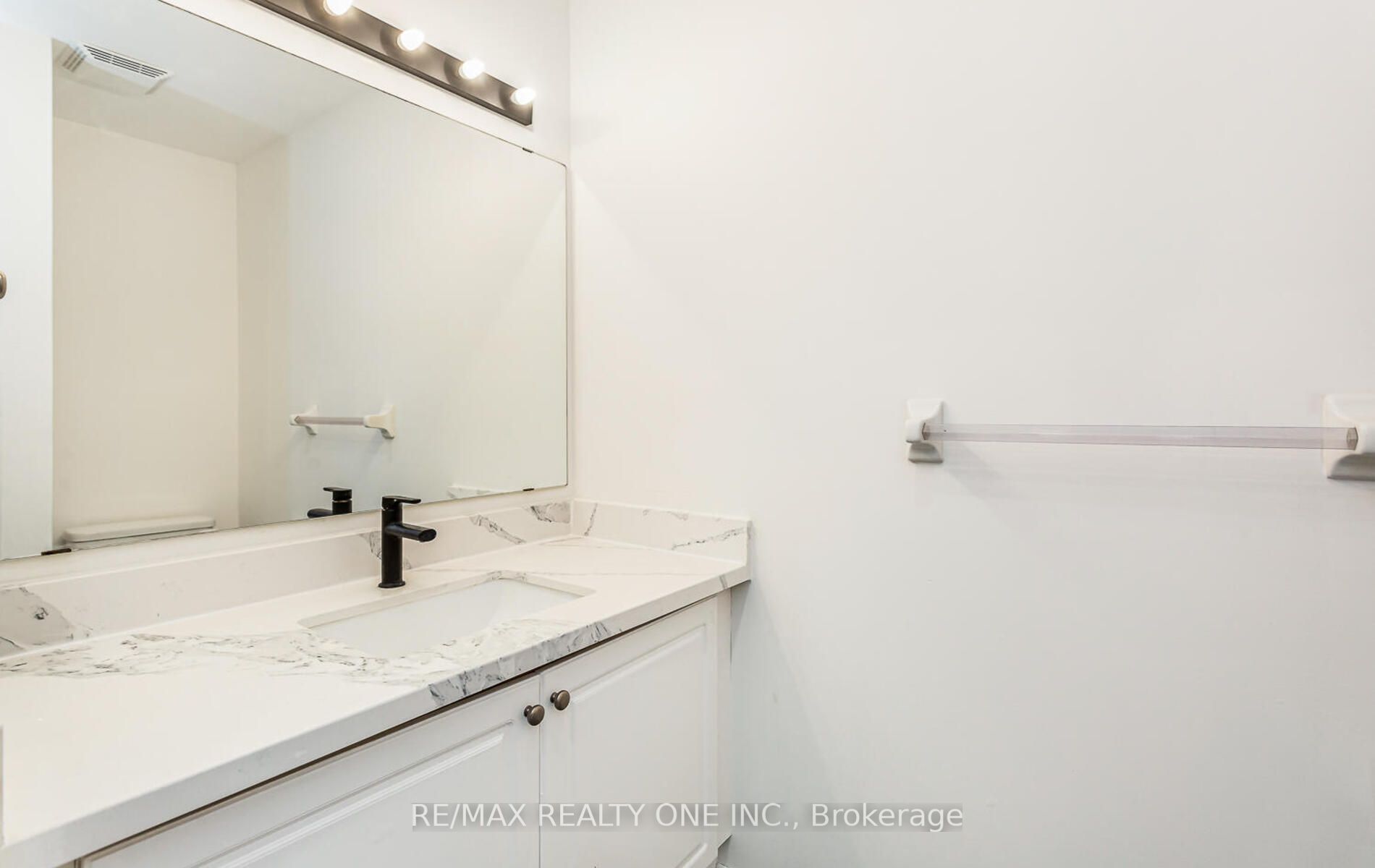 Listing W6798216 - Large Photo # 32