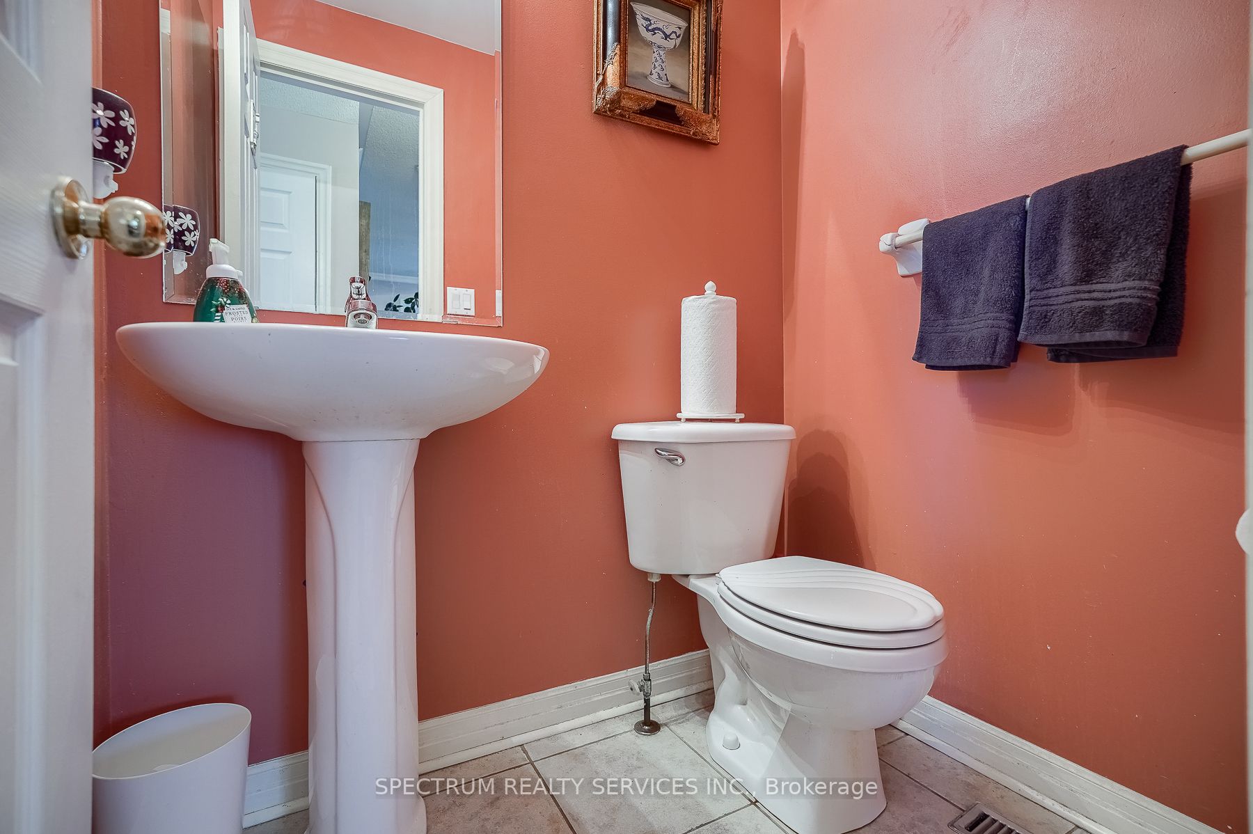 18 Sherbo Cres