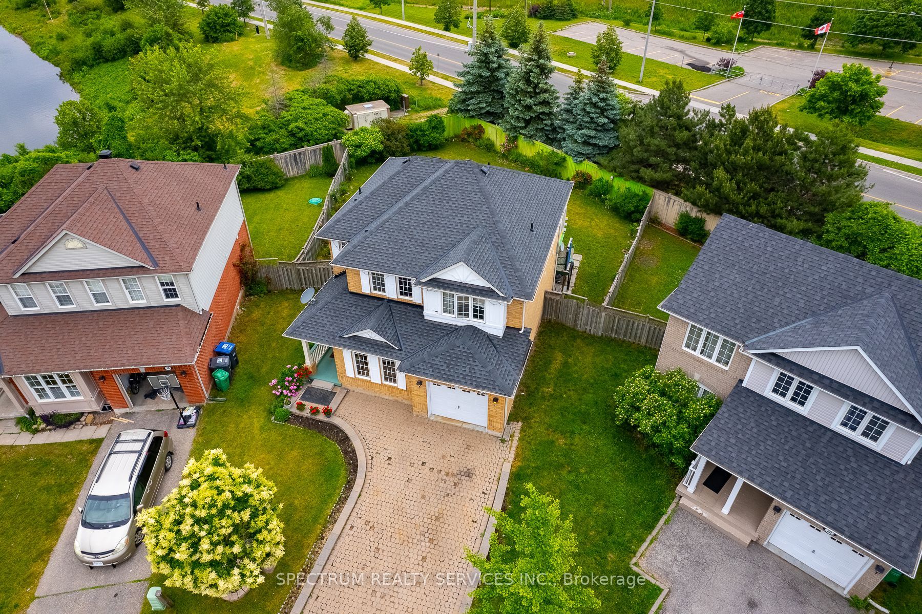 18 Sherbo Cres