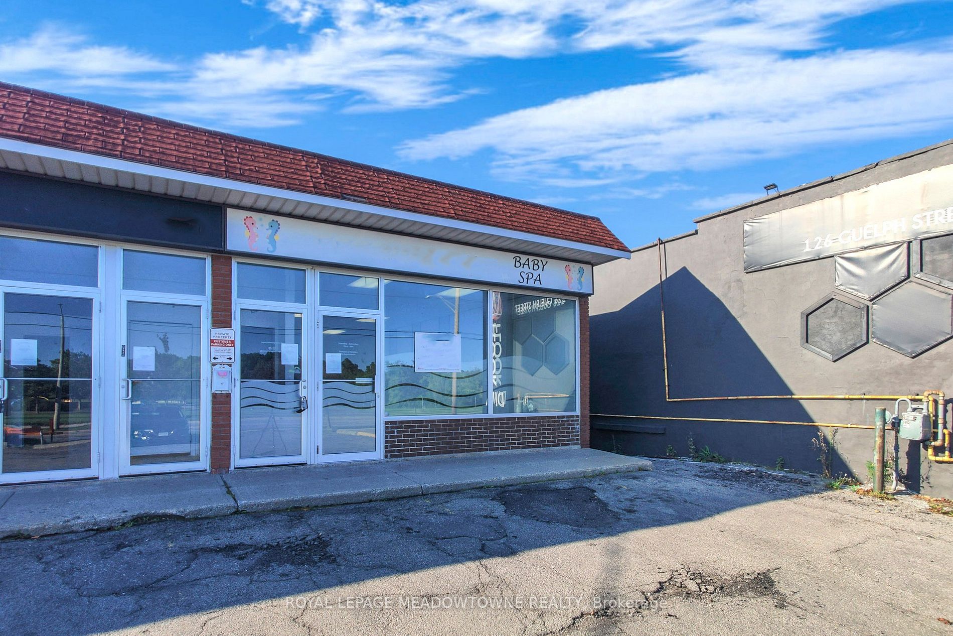 128 Guelph St, #1