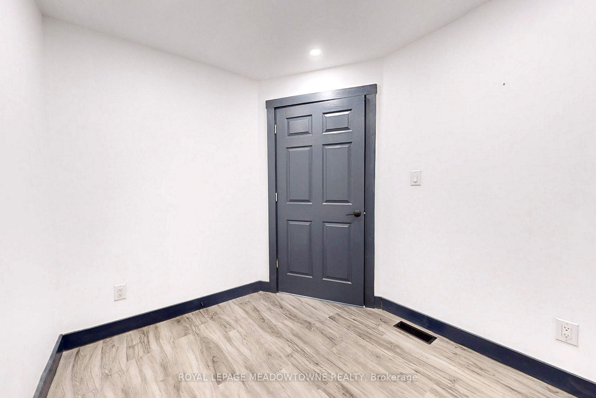 128 Guelph St, #1