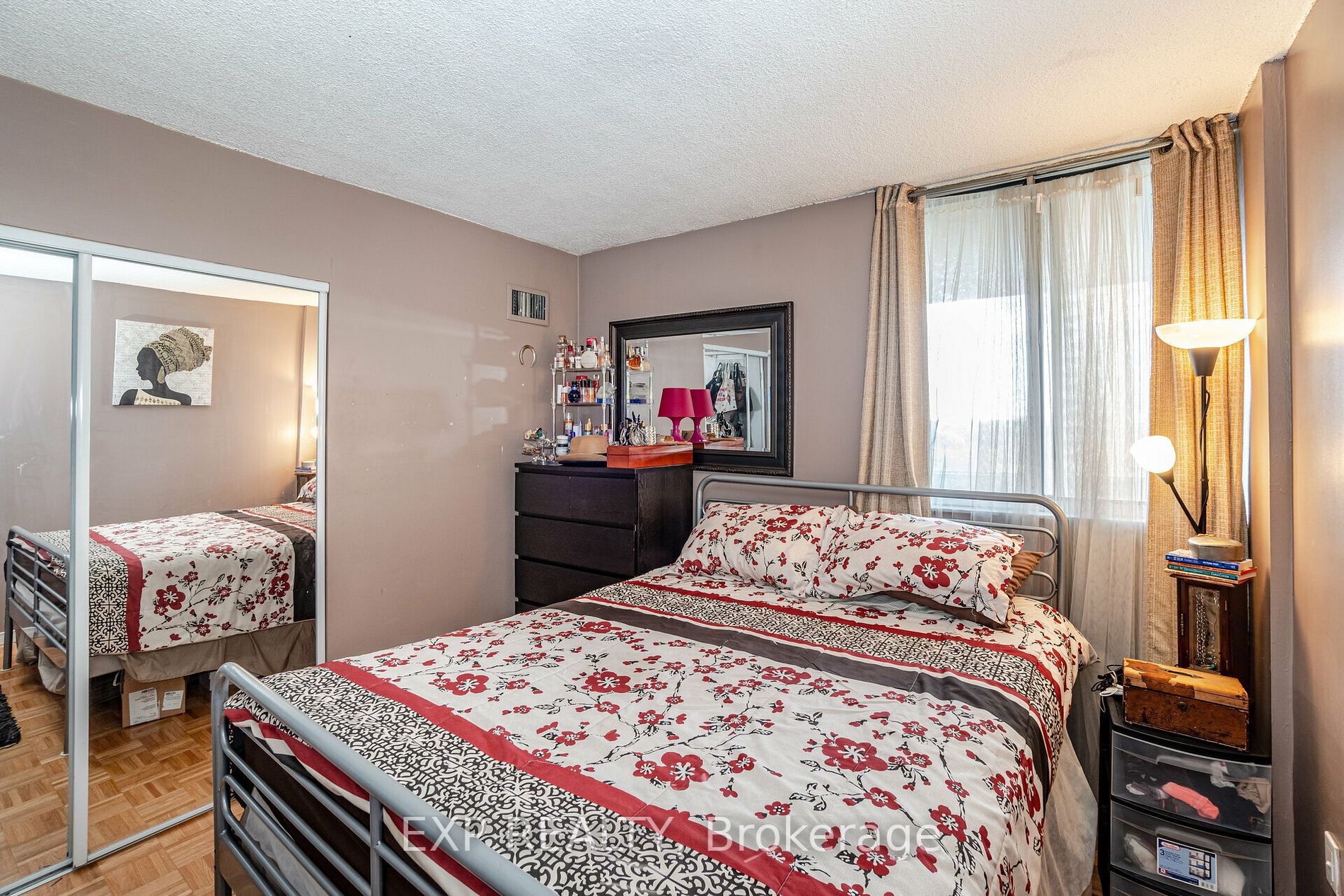10 Martha Eaton Way, #1111