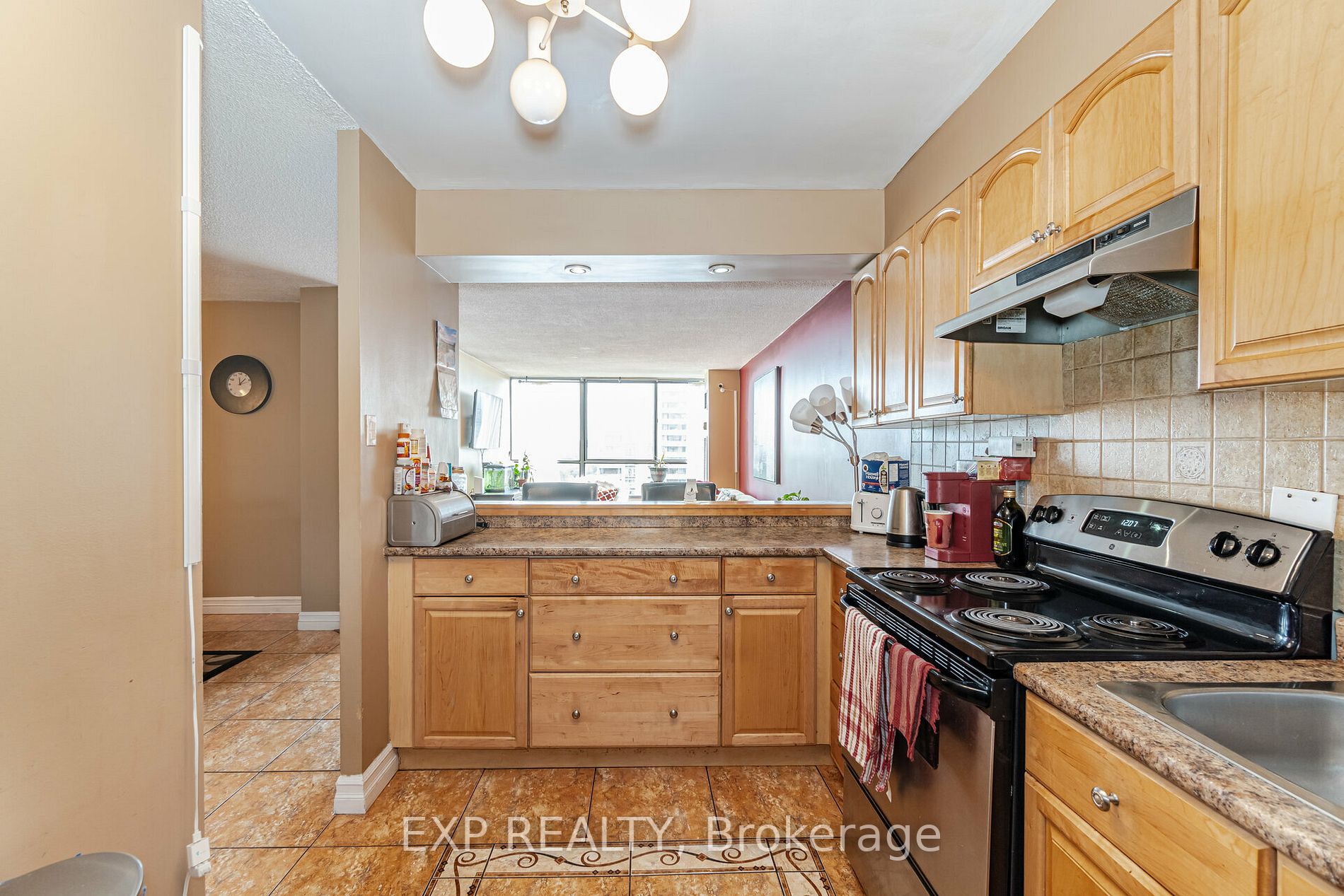 10 Martha Eaton Way, #1111