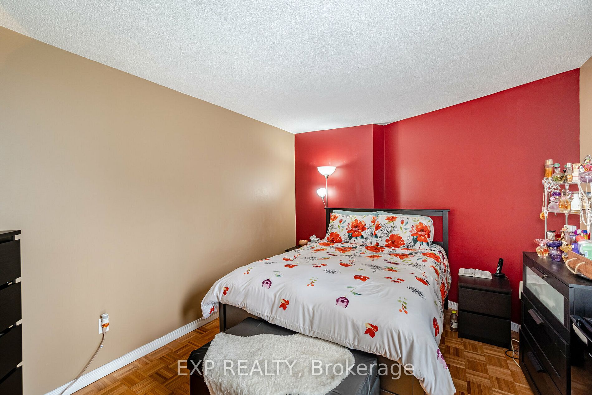 10 Martha Eaton Way, #1111