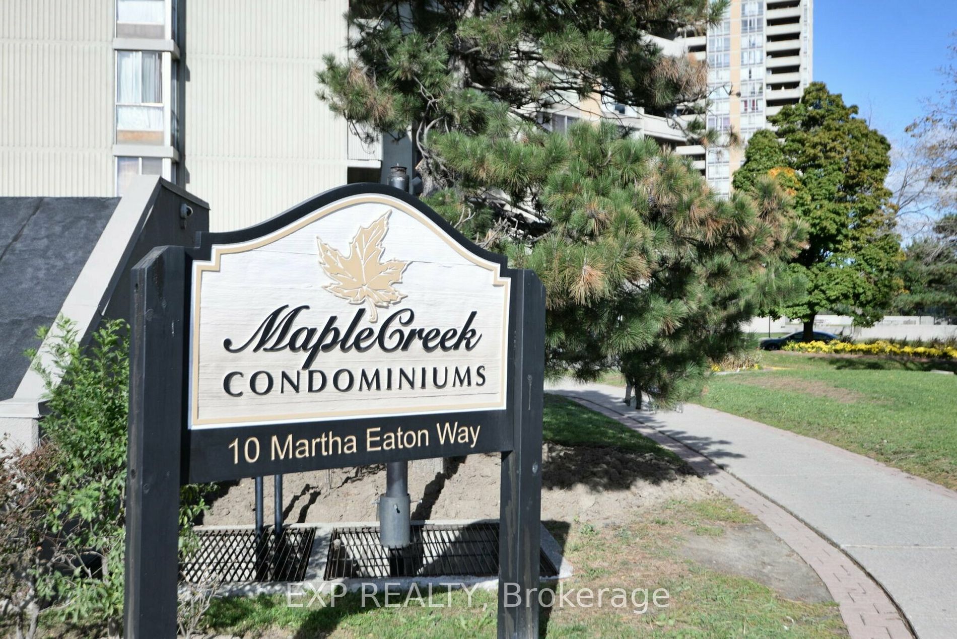 10 Martha Eaton Way, #1111