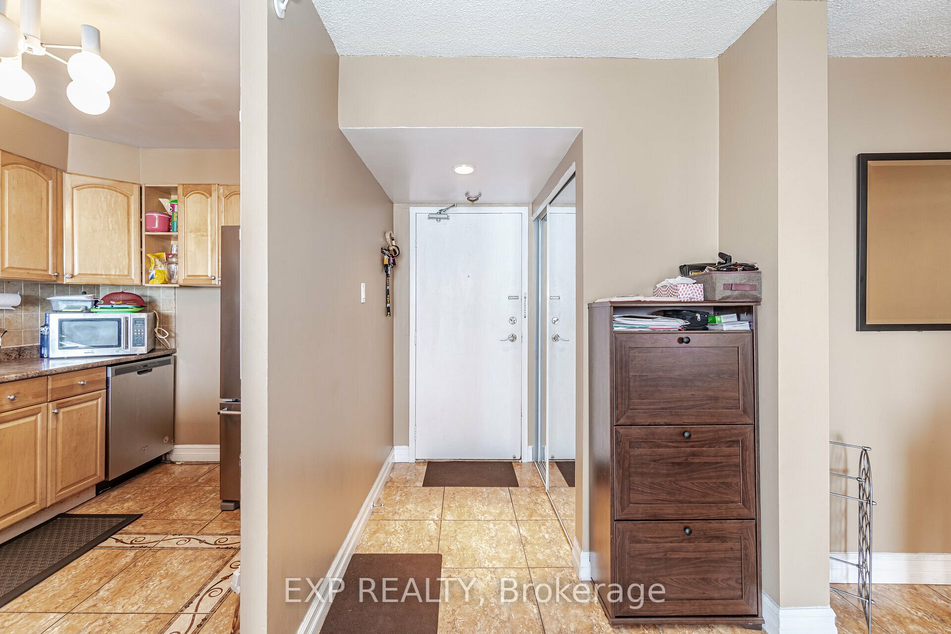 10 Martha Eaton Way, #1111