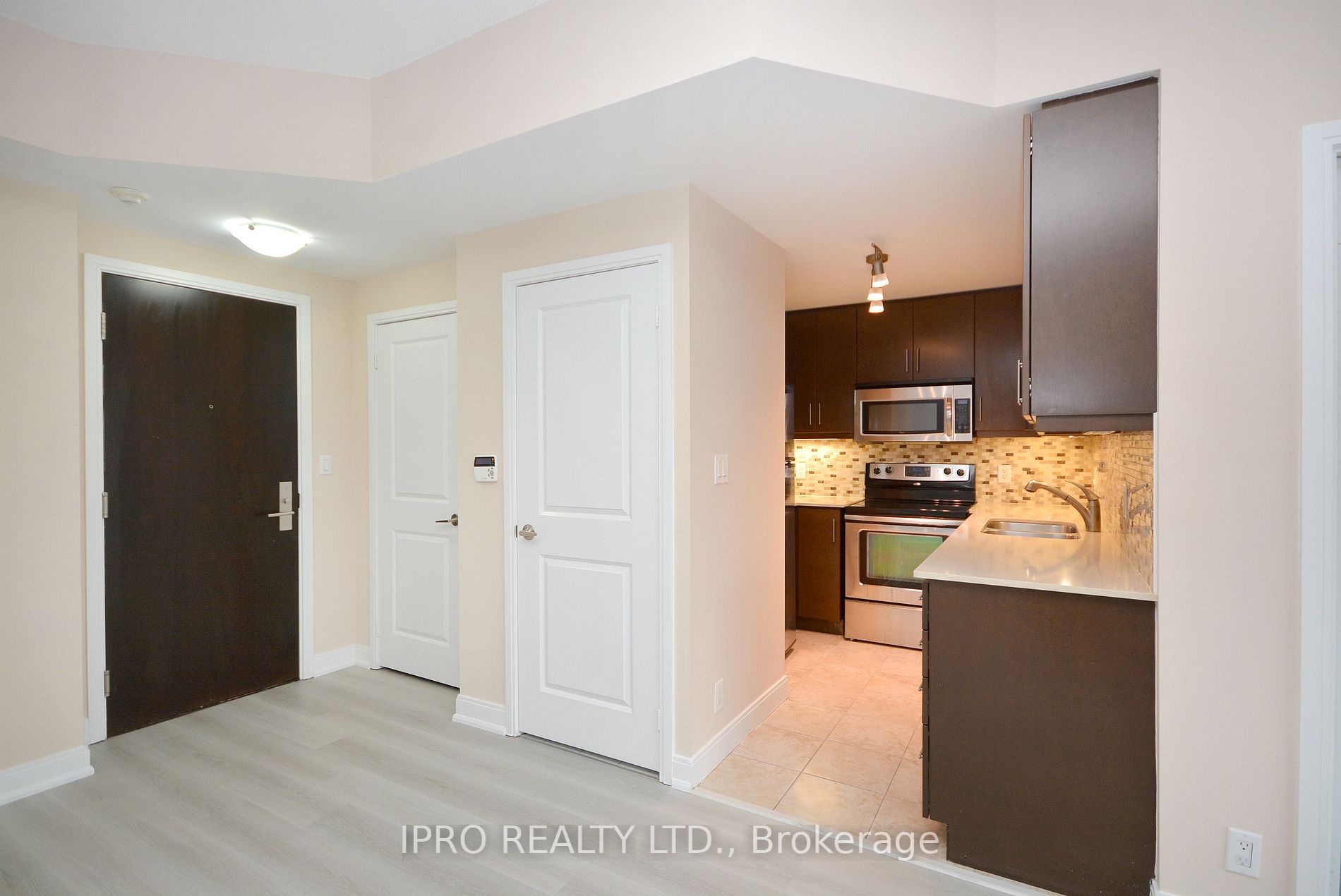 Listing W6798850 - Large Photo # 10