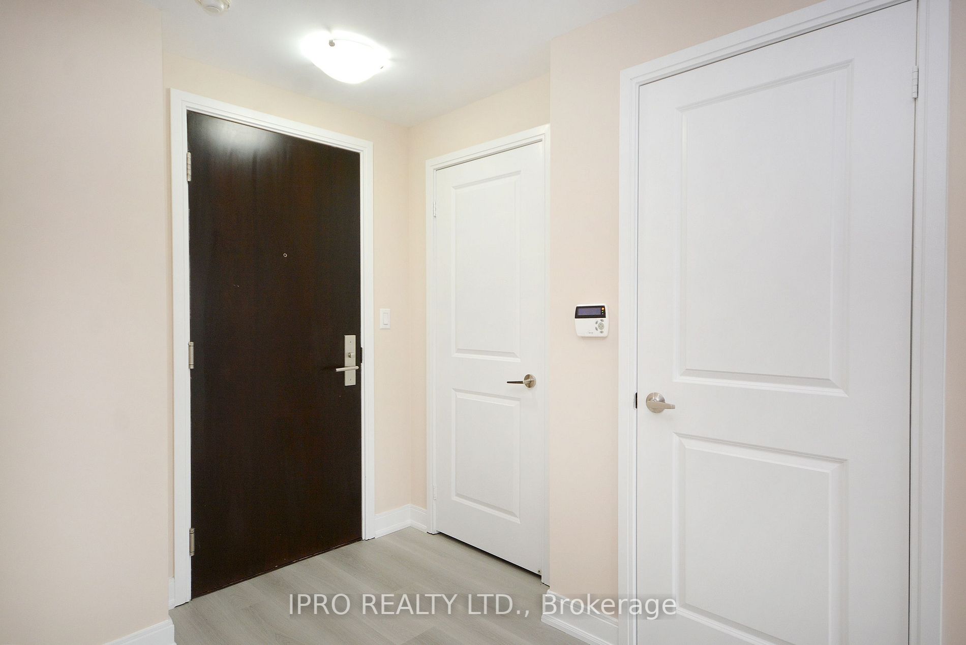 Listing W6798850 - Large Photo # 5