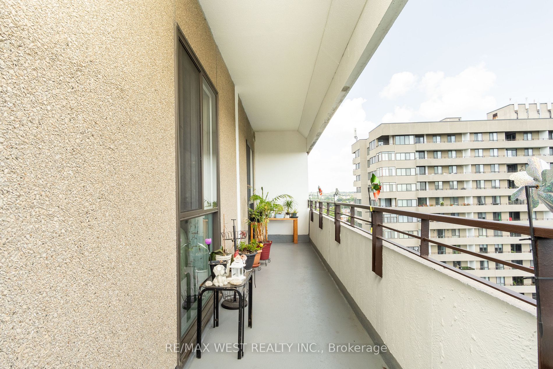 1320 Mississauga Valley Blvd, #1012