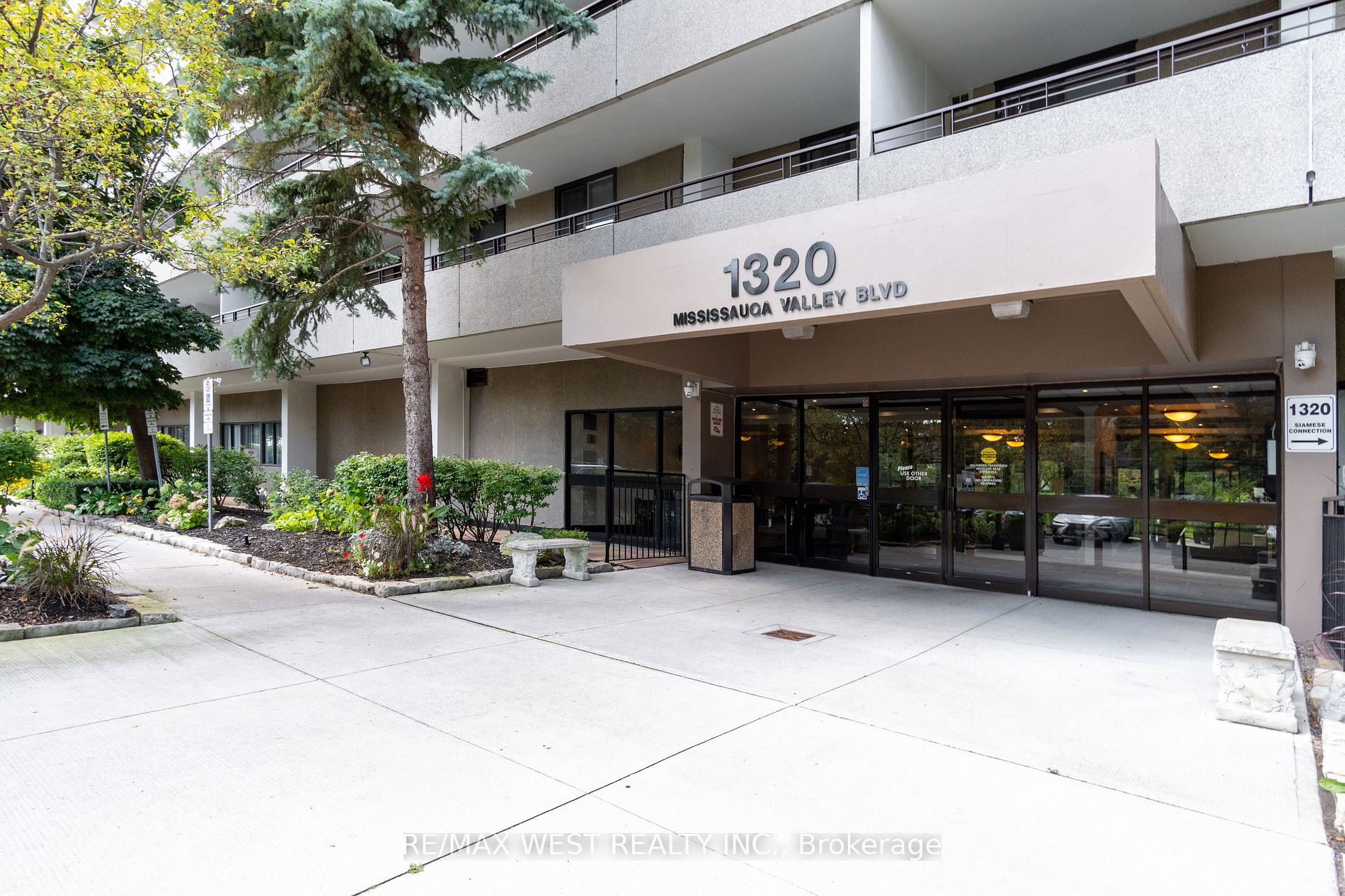 1320 Mississauga Valley Blvd, #1012