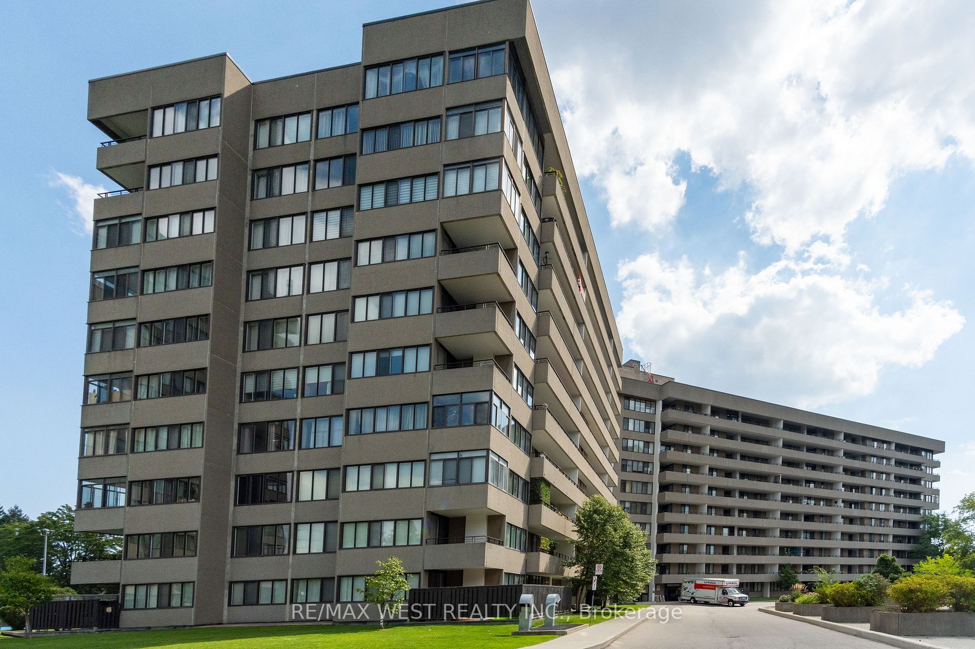 1320 Mississauga Valley Blvd, #1012