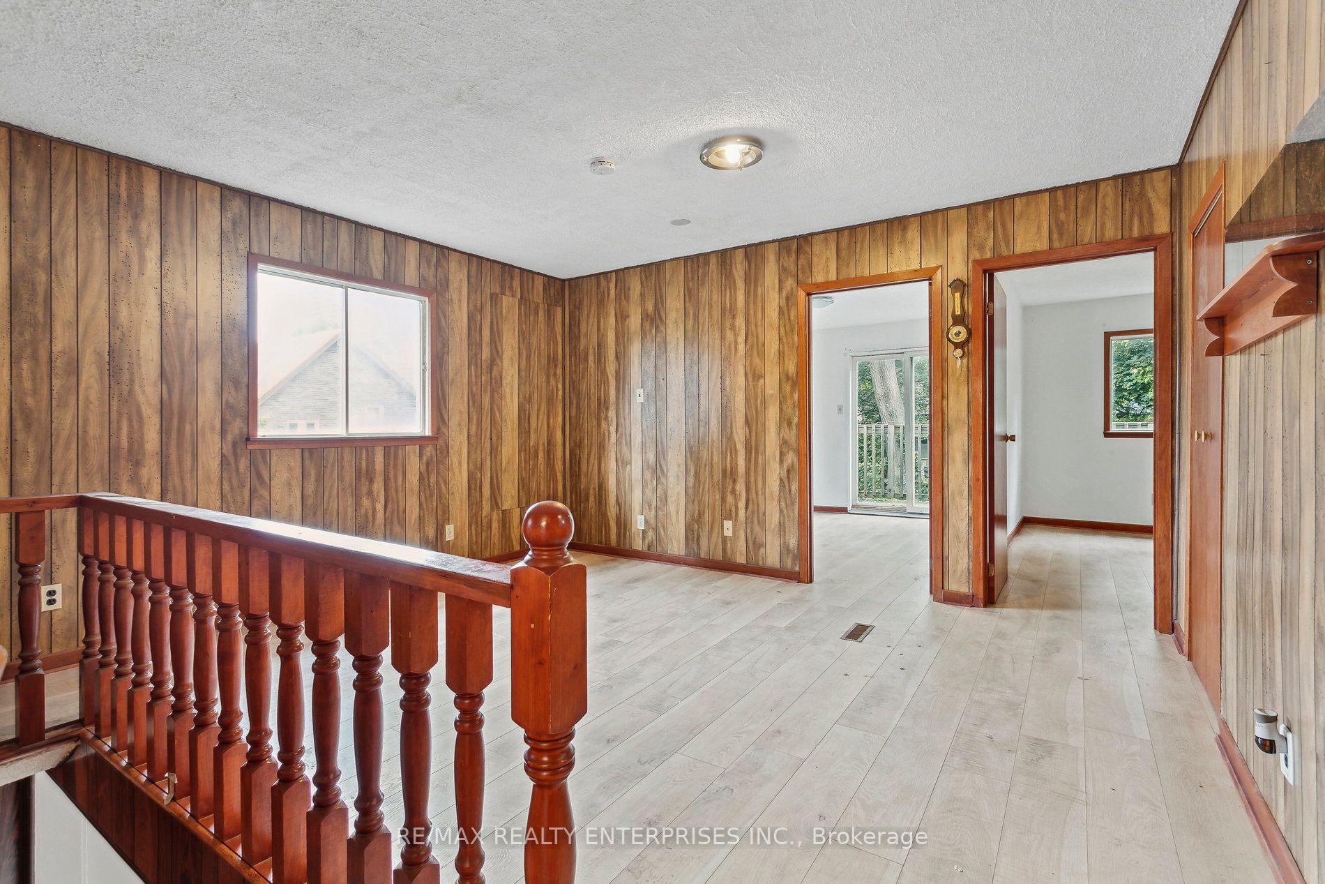5 Lowes Ave