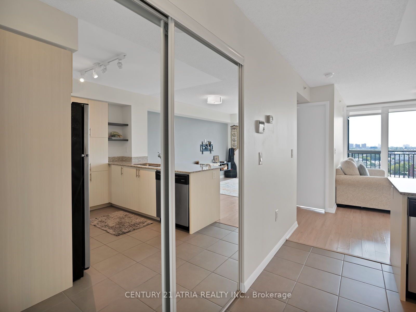 800 Lawrence Ave W, #1315