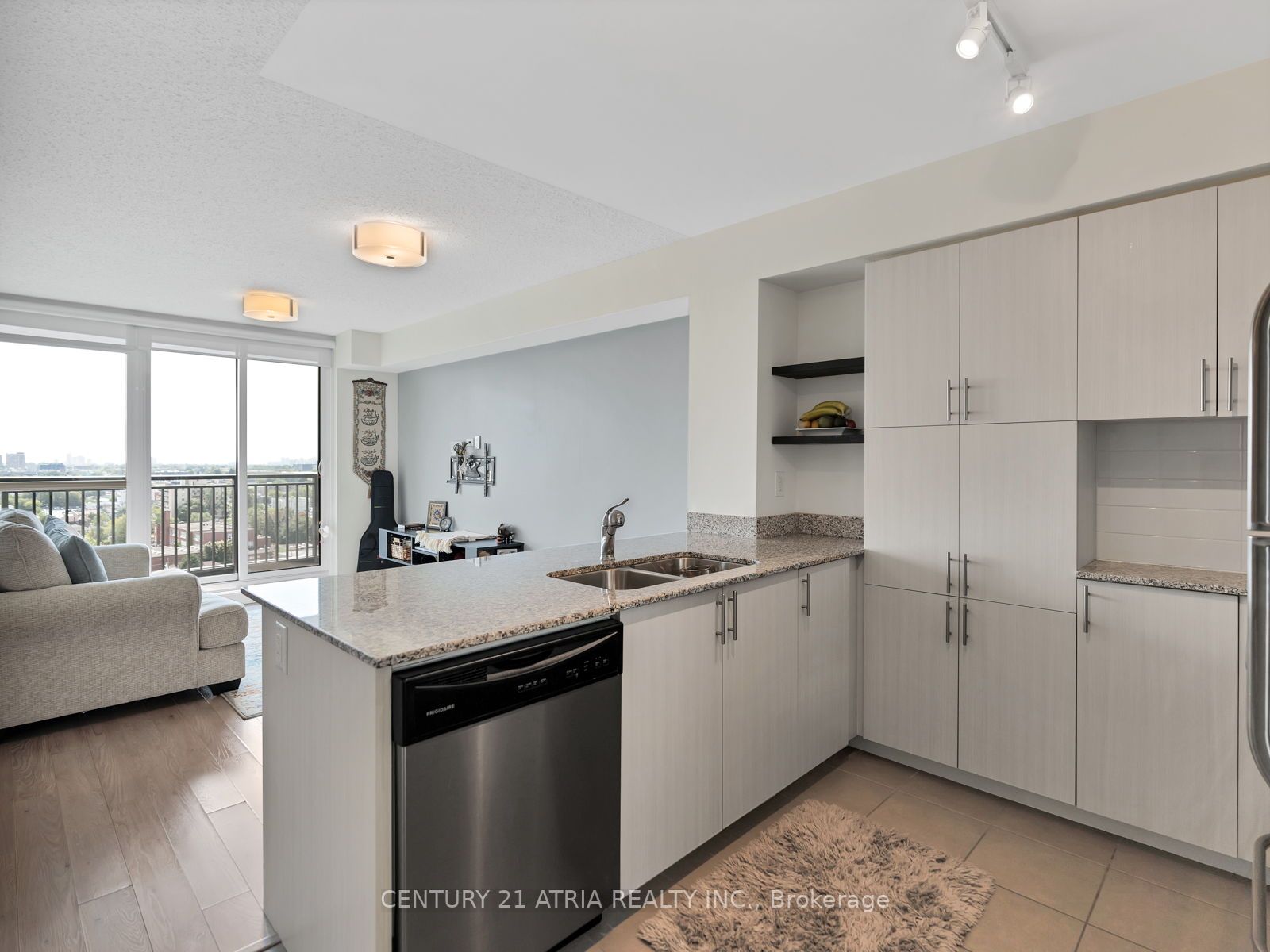 800 Lawrence Ave W, #1315