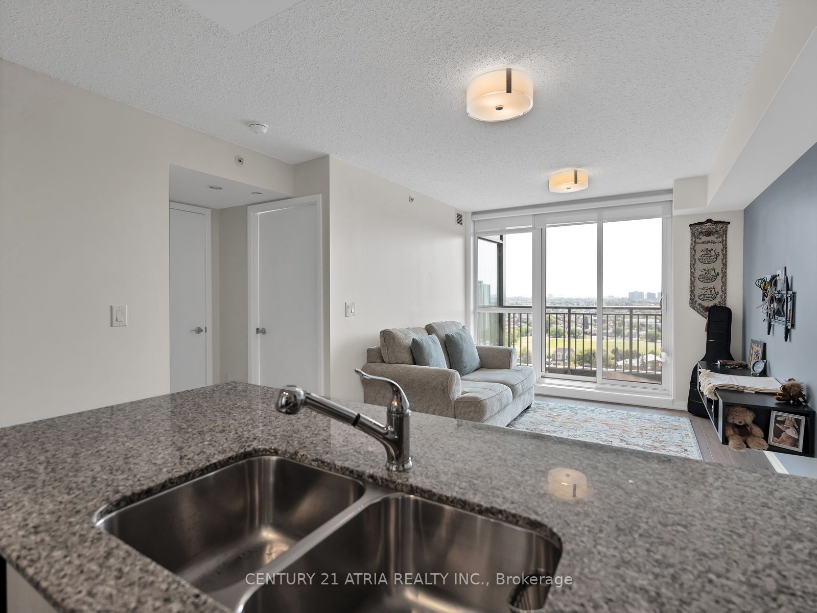 800 Lawrence Ave W, #1315