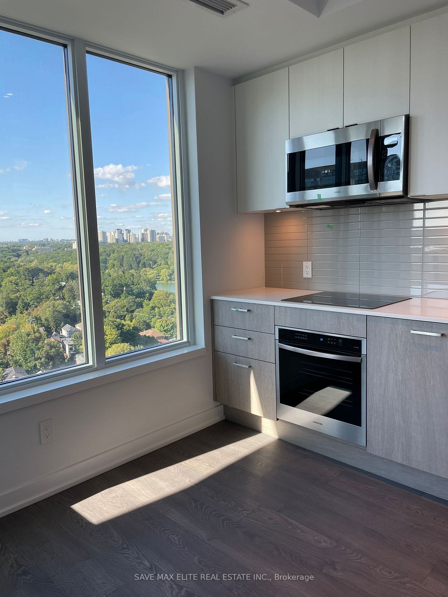 1926 Lake Shore Blvd W, #2516