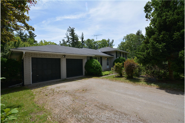1036 Burnhamthorpe Rd W, Oakville