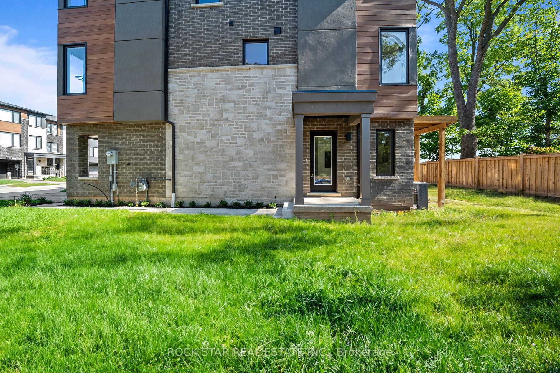 29 Briar Court