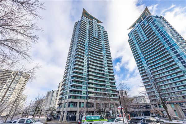 1 Elm Dr W, Mississauga