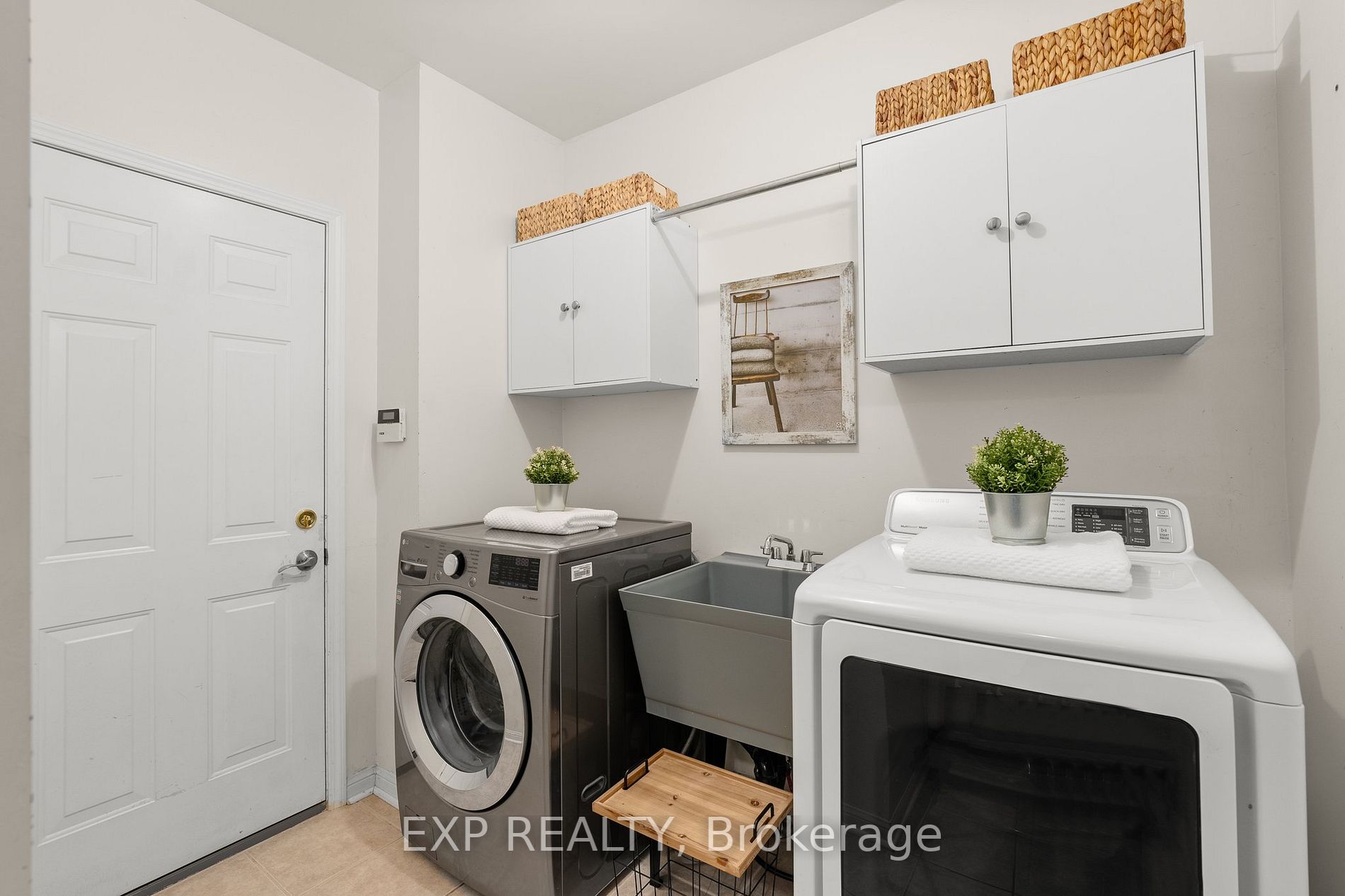 30 Flintwood Ave