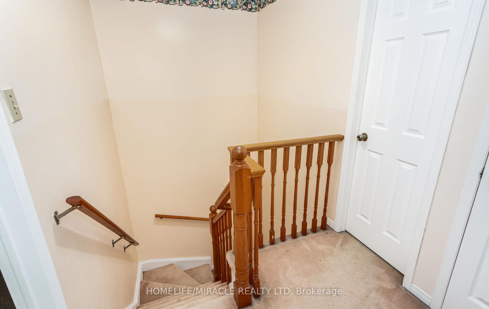 59 Cranberry Cres