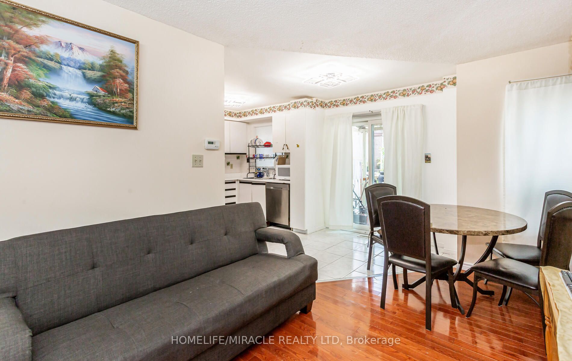 59 Cranberry Cres