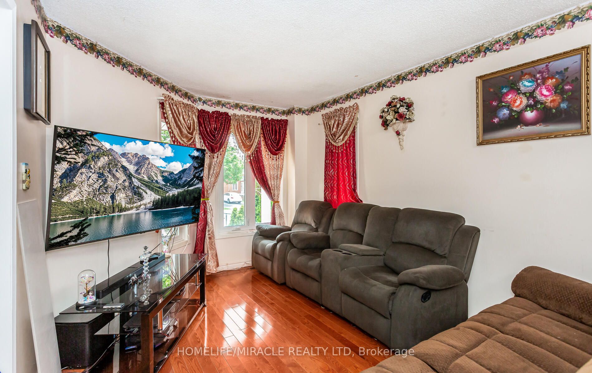 59 Cranberry Cres