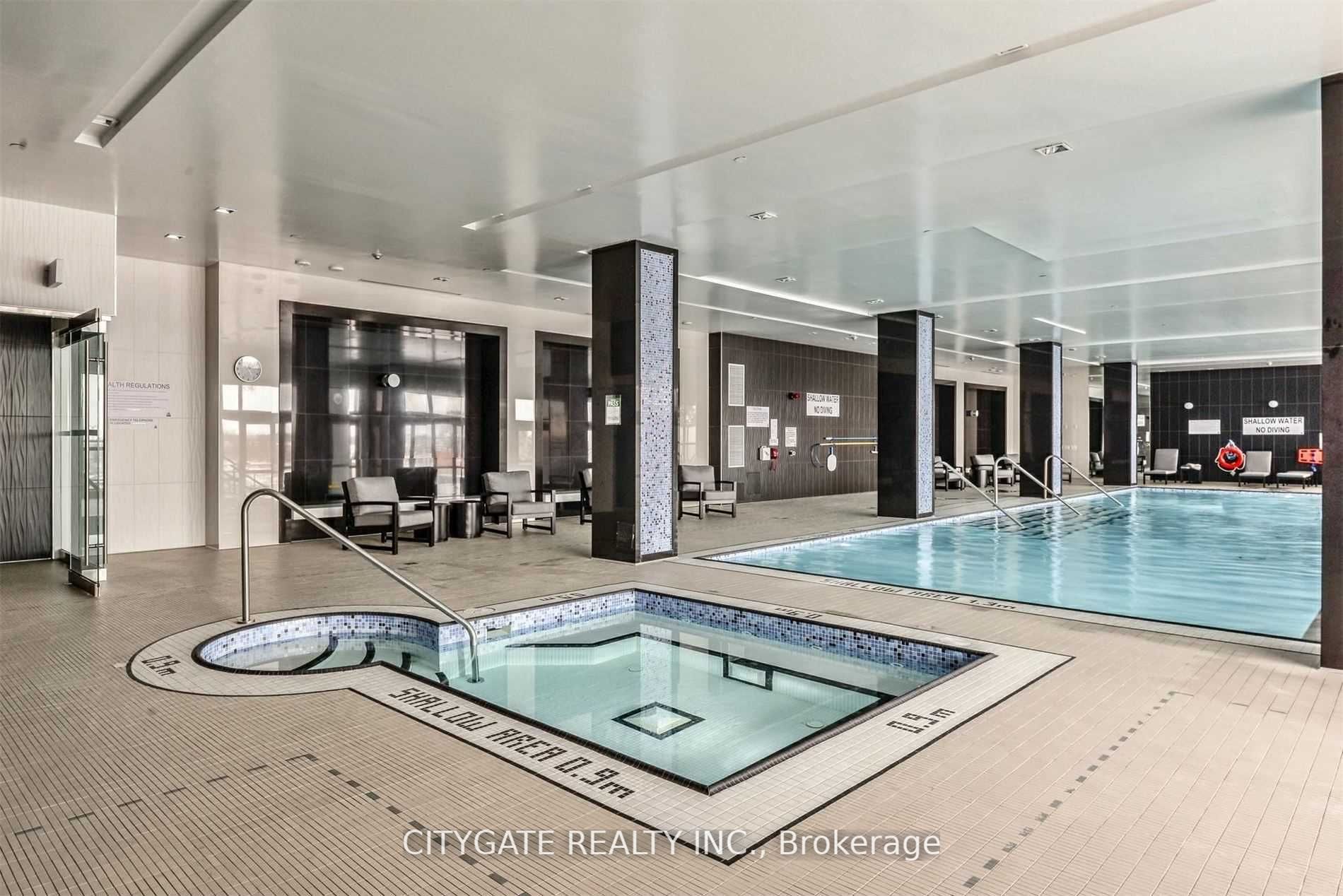 17 Zorra St, #1607