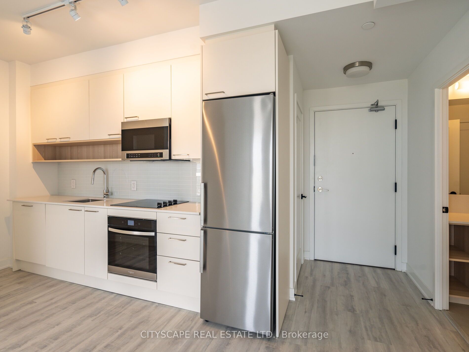 Listing W6800686 - Large Photo # 12