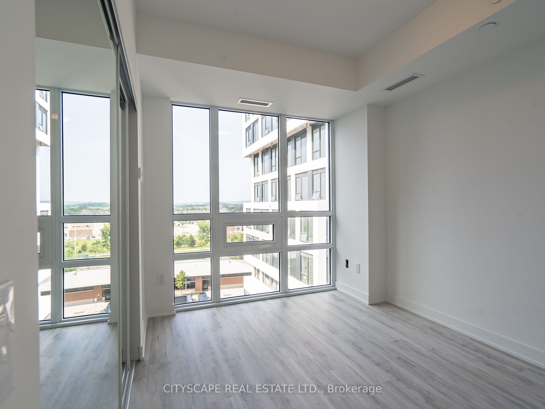 Listing W6800686 - Large Photo # 15