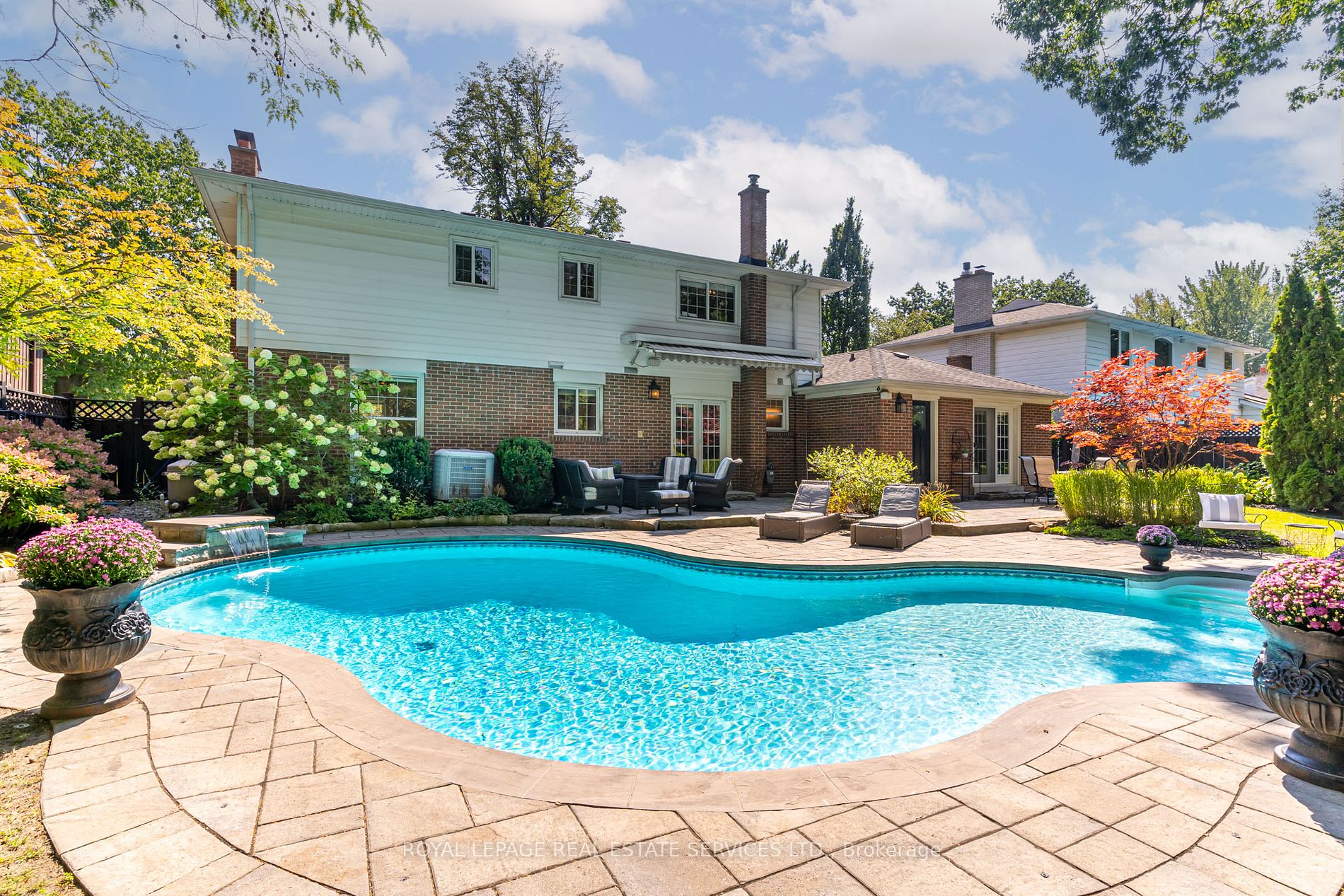 1123 Fair Birch Dr