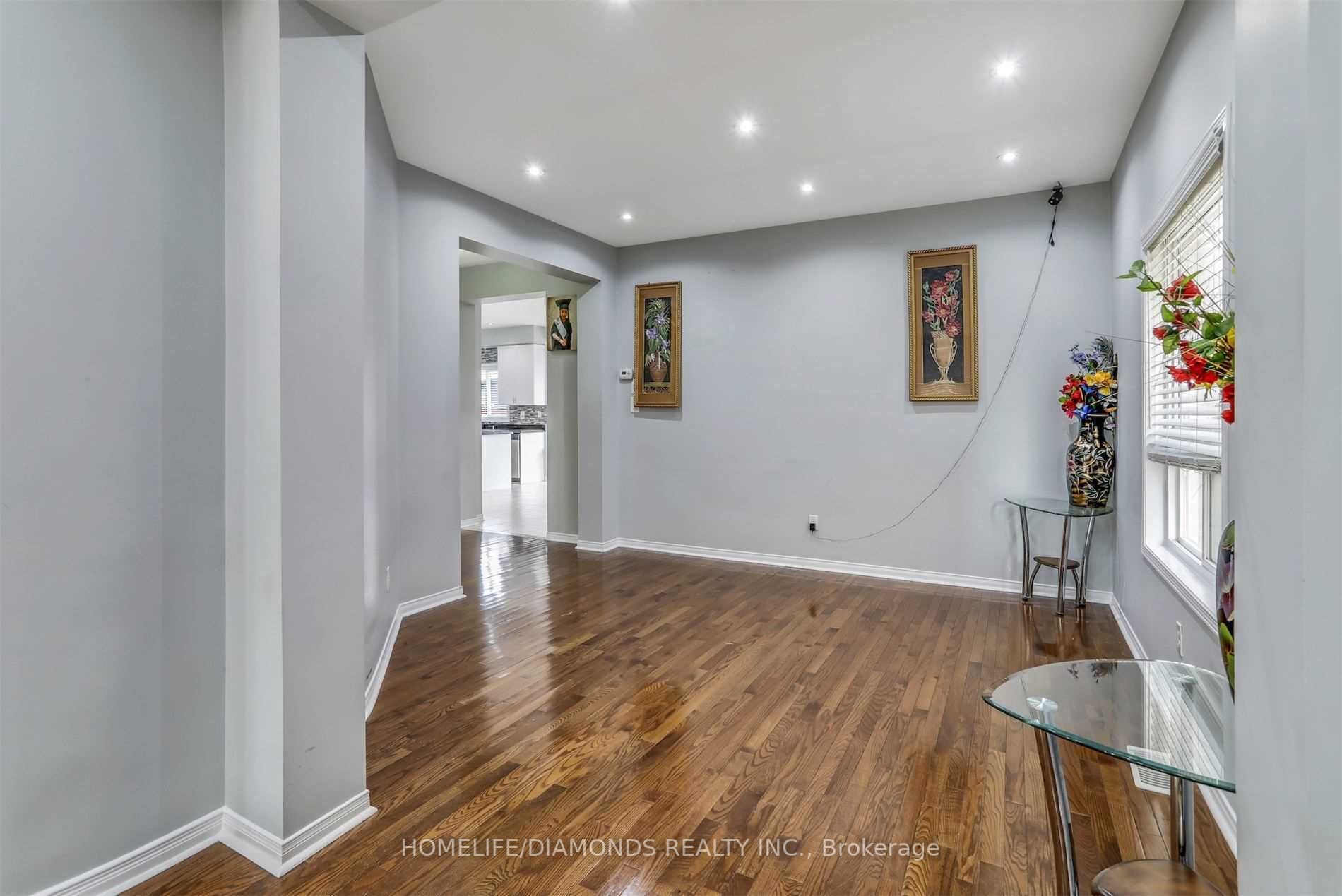5 Conklin Dr