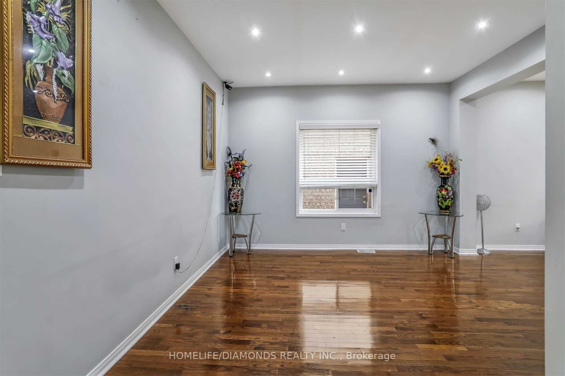 5 Conklin Dr