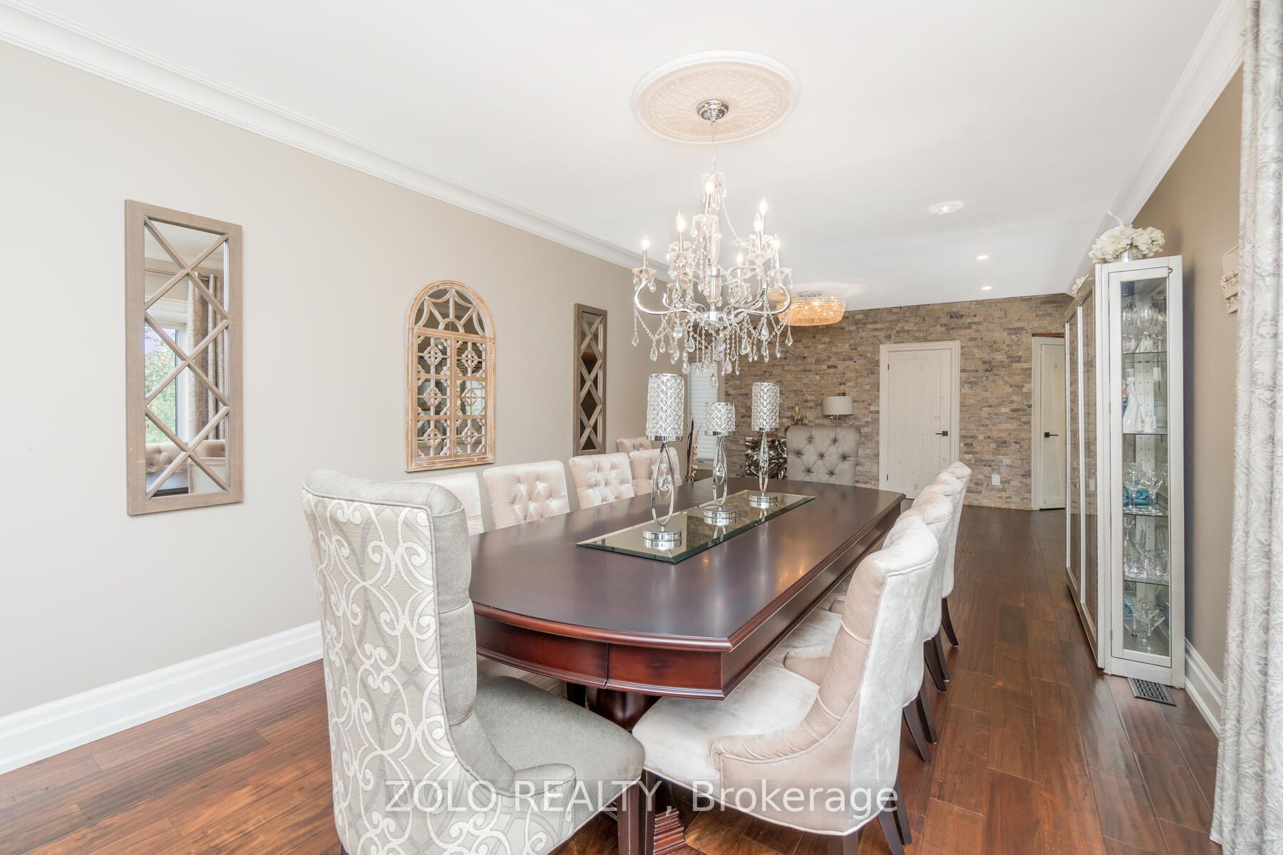 15643 Duffy's Lane