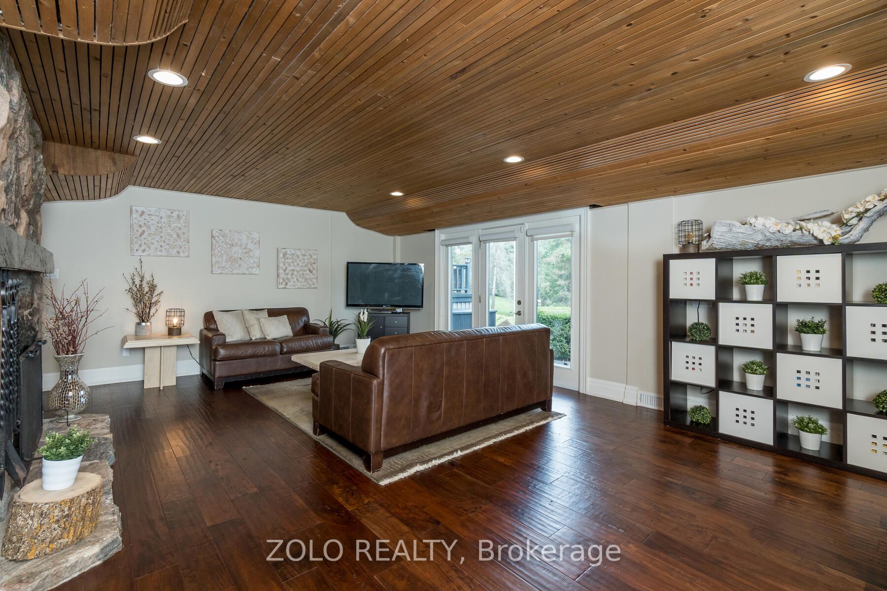 15643 Duffy's Lane