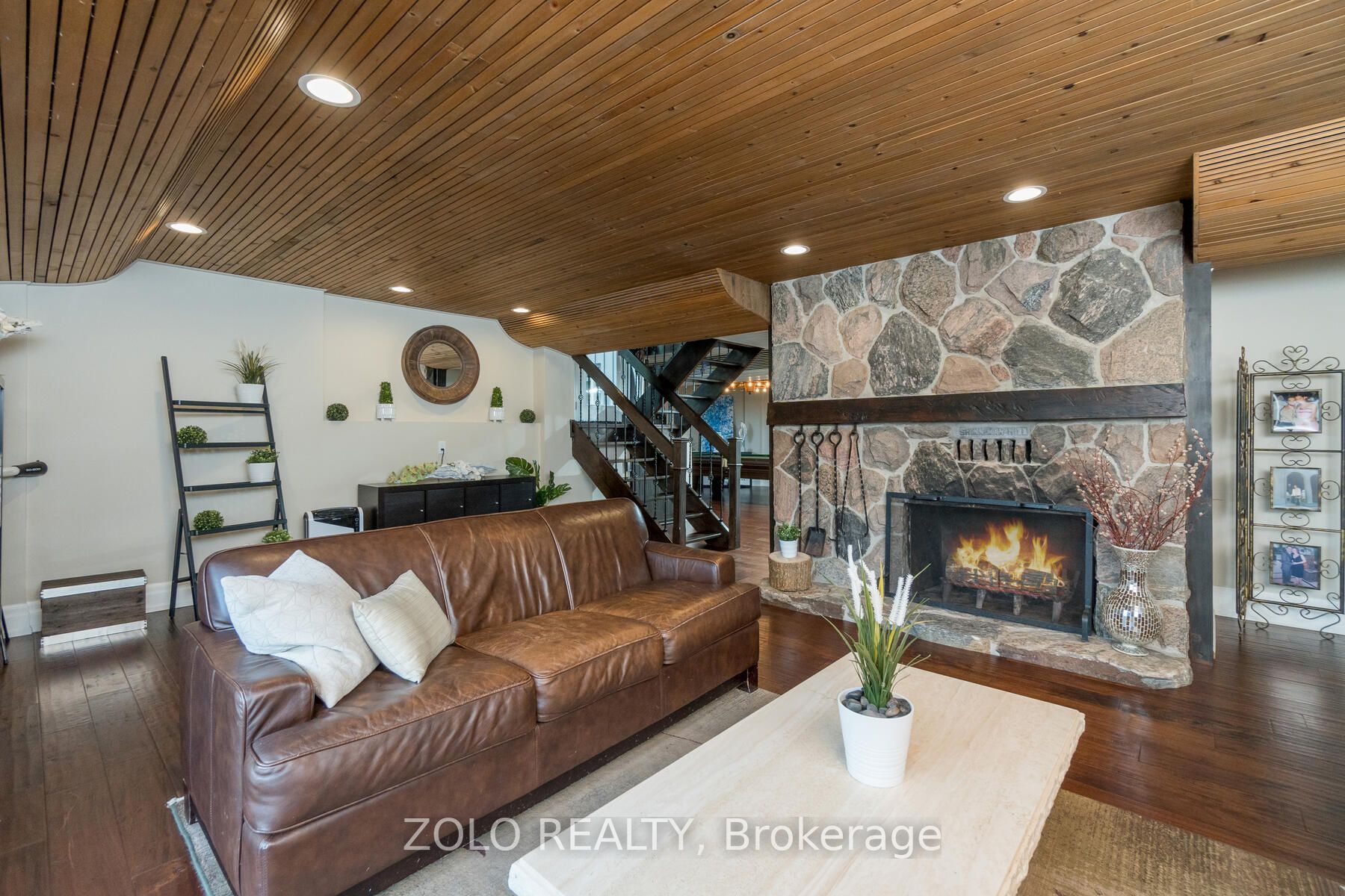 15643 Duffy's Lane