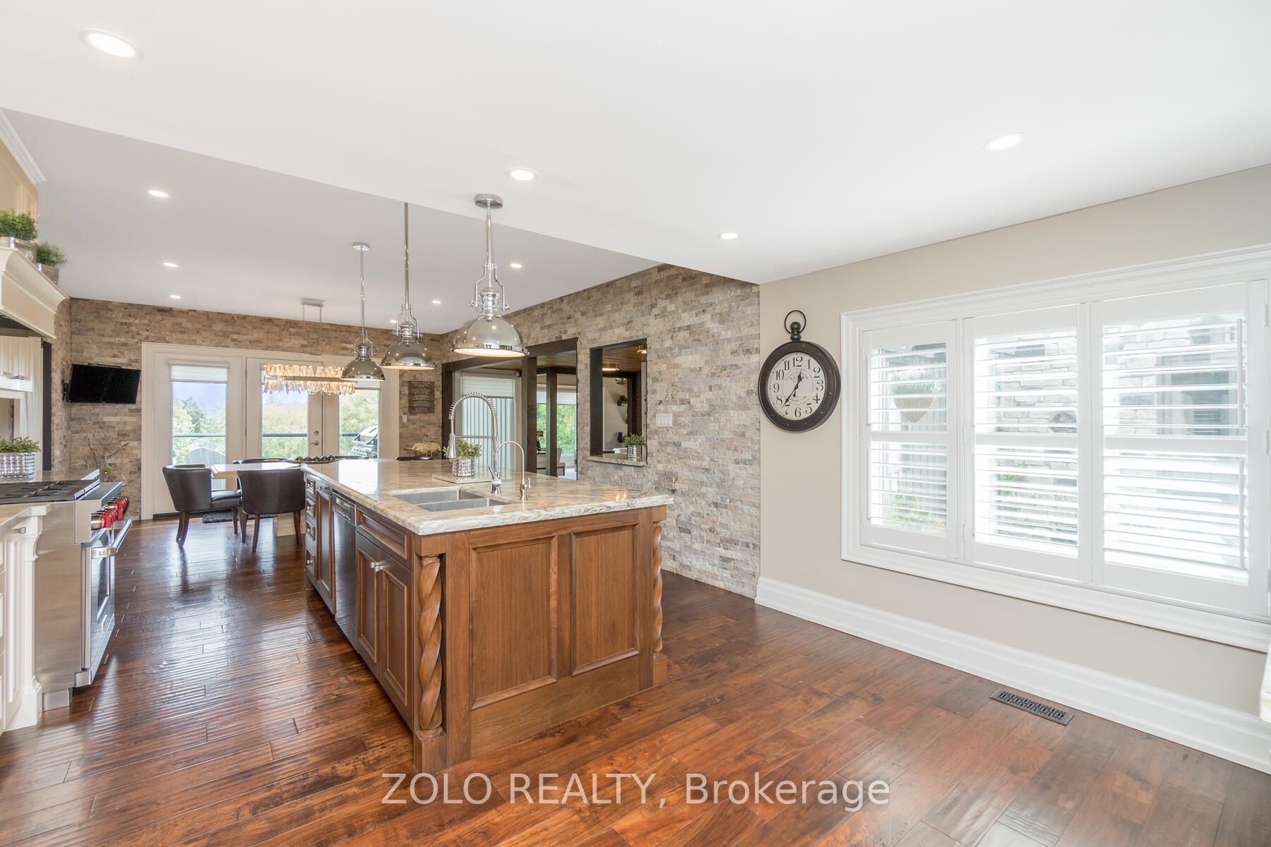 15643 Duffy's Lane