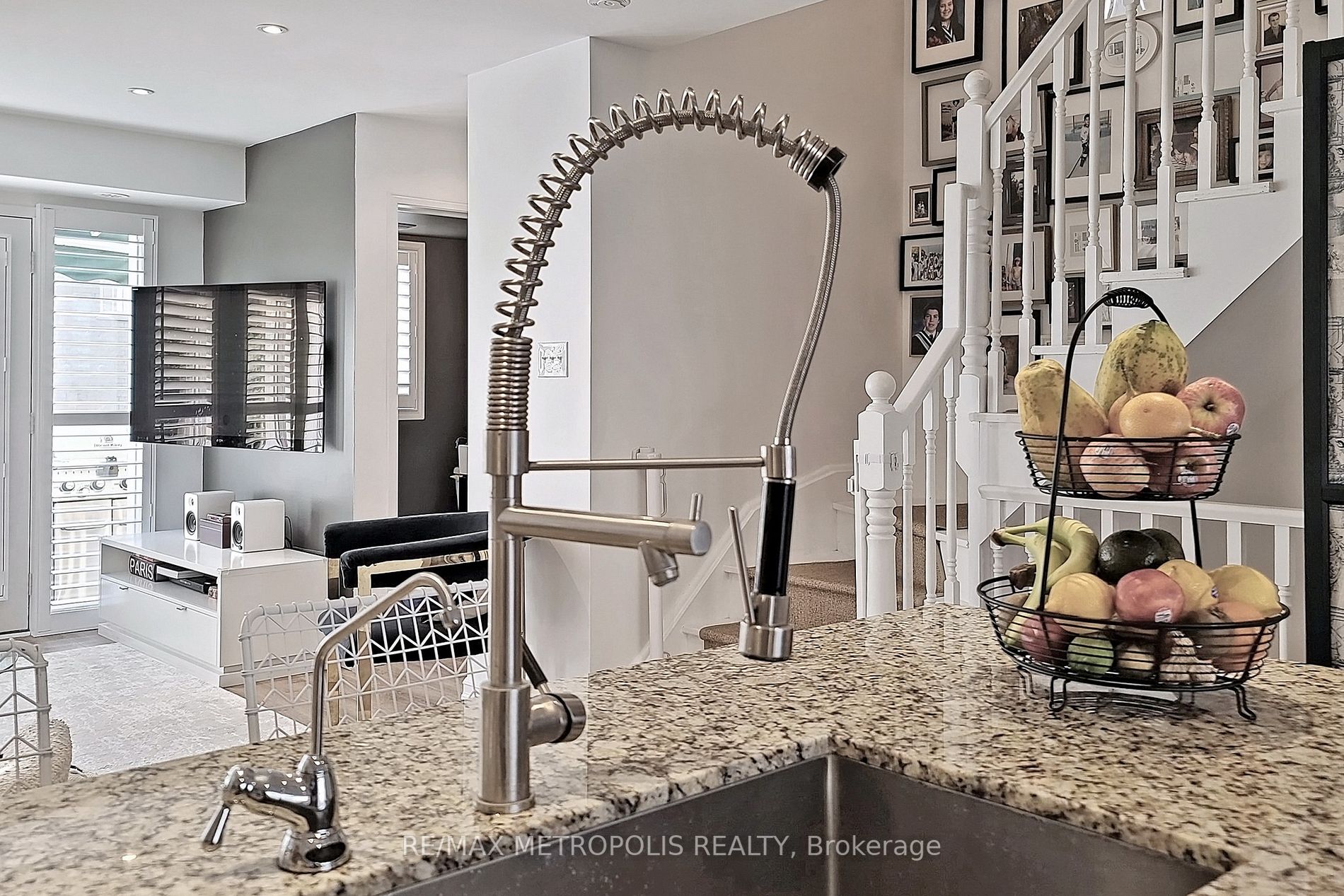 3050 Erin Centre Blvd, #29