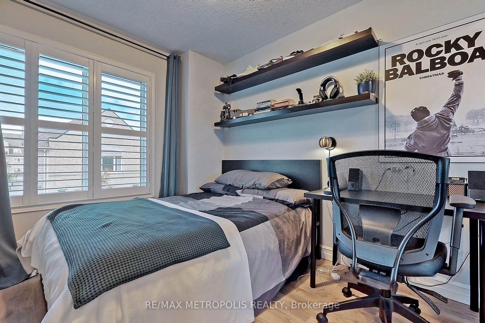 3050 Erin Centre Blvd, #29