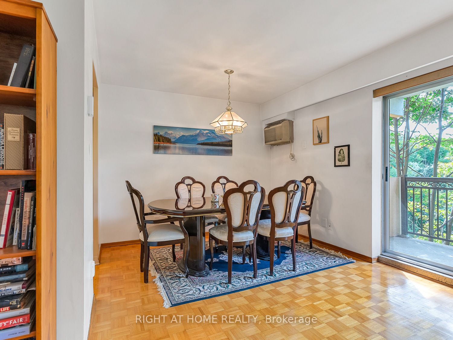 Listing W6800994 - Large Photo # 17
